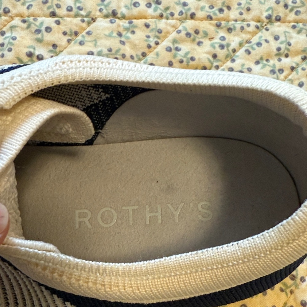 Rothy's Cream and Black Women's Sneakers - Picture 2 of 7